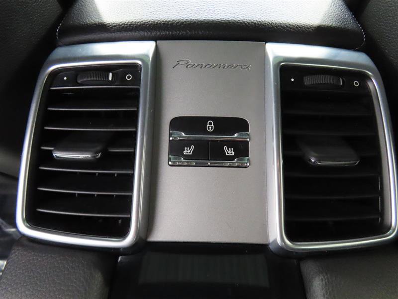 Used 2016 Porsche Panamera Edition image 31