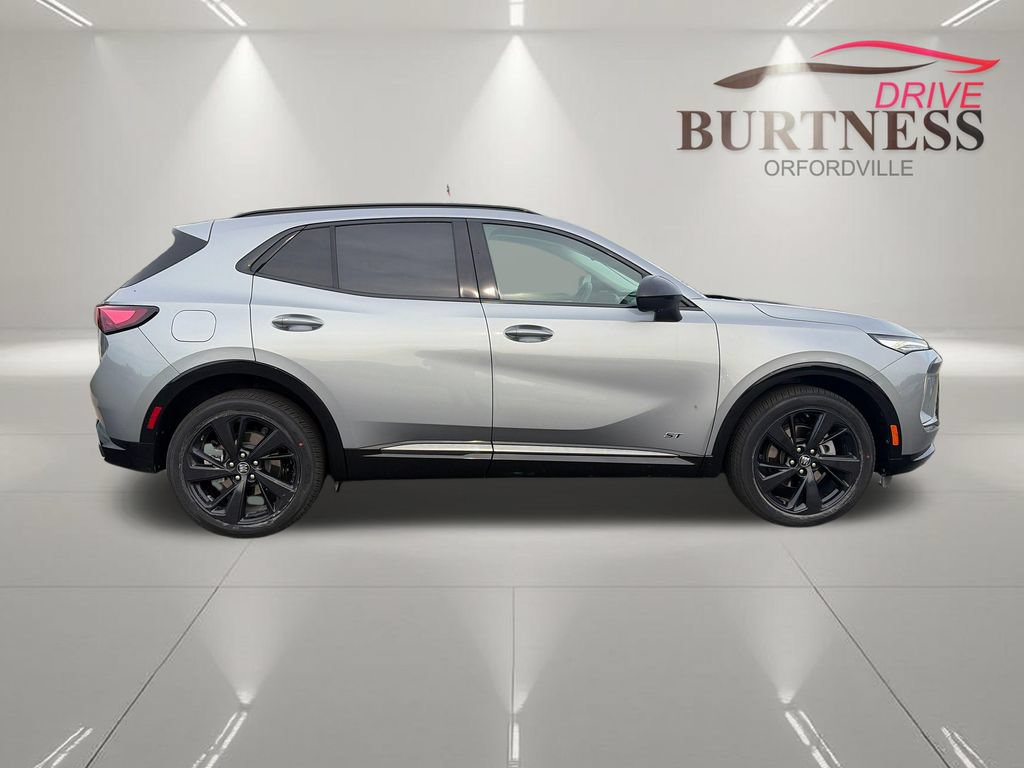 Certified 2025 Buick Envision Sport Touring AWD/4WD image 9