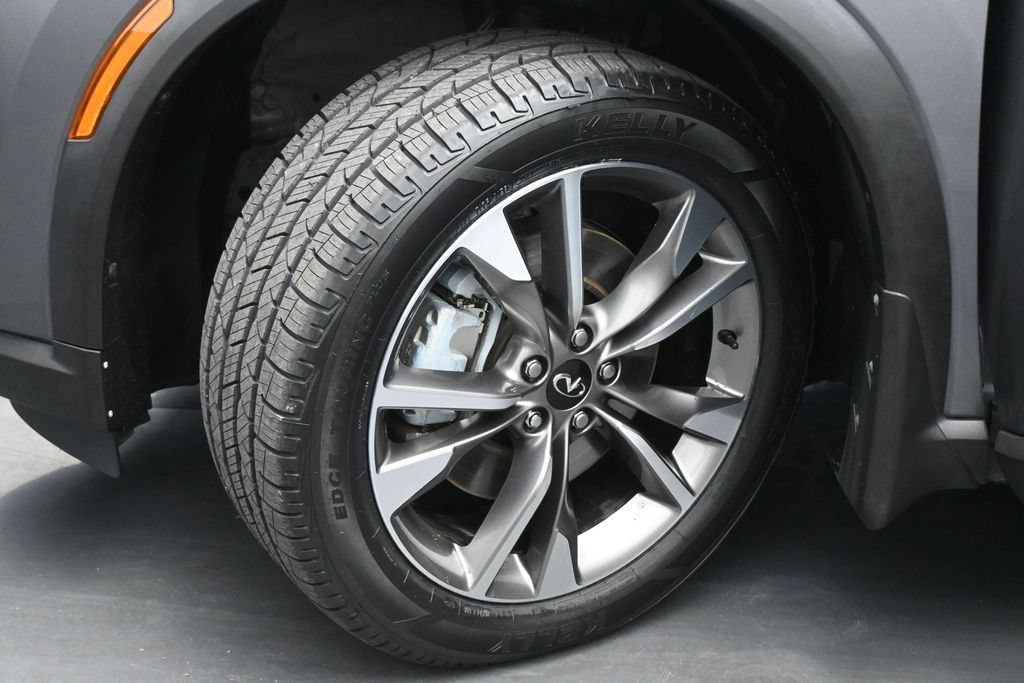 Used 2023 INFINITI QX60 Luxe w/ Cargo Package FWD image 24