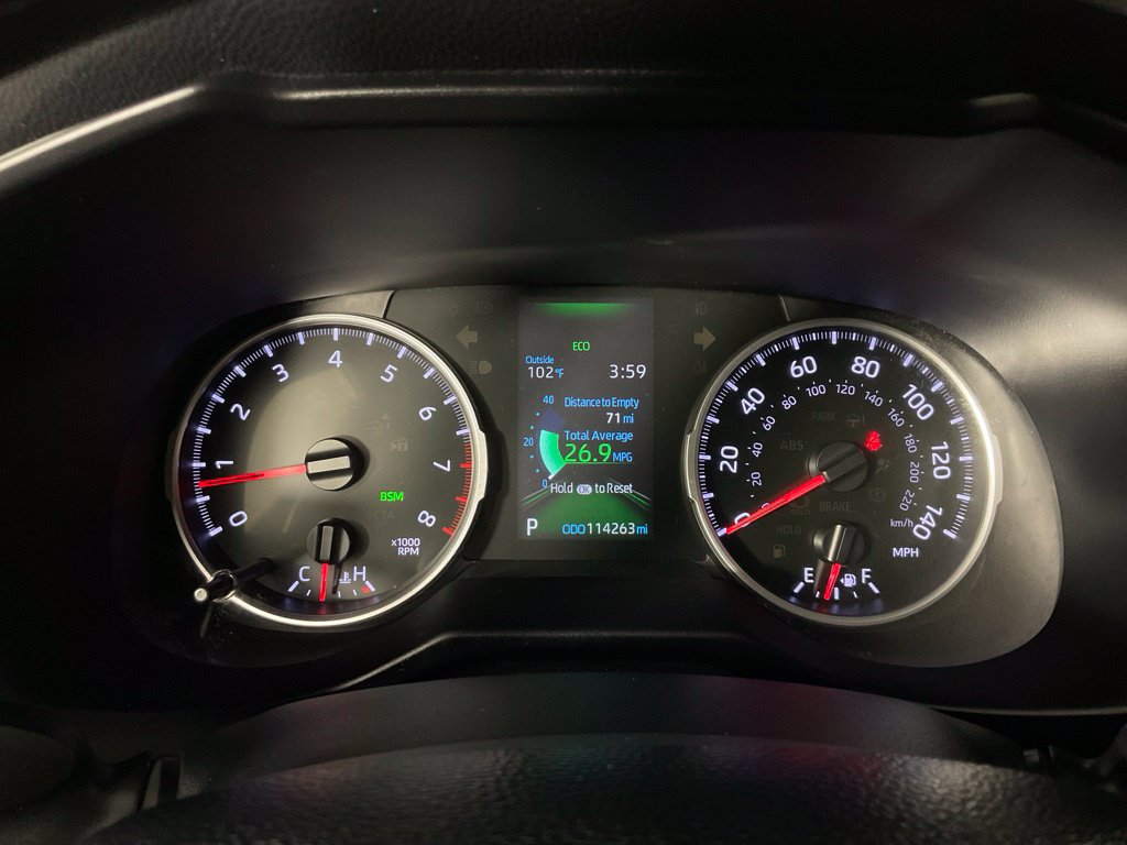 Used 2020 Toyota RAV4 XLE FWD image 26