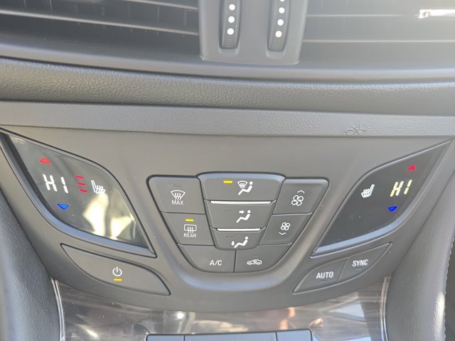 Used 2019 Buick Envision Premium w/ LPO, Active Package image 36
