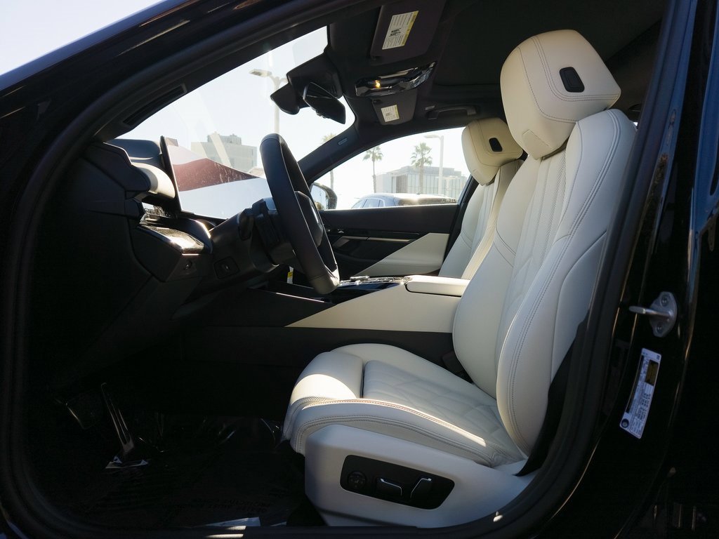 New 2026 BMW 530i w/ M Sport Package image 10