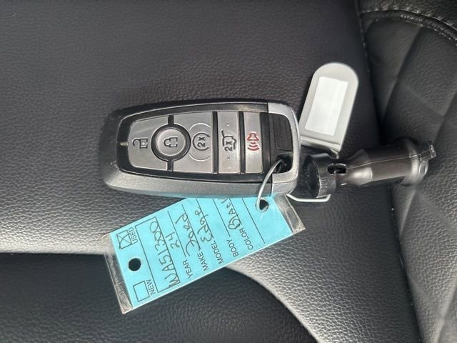 Used 2024 Ford Edge Titanium AWD/4WD image 27