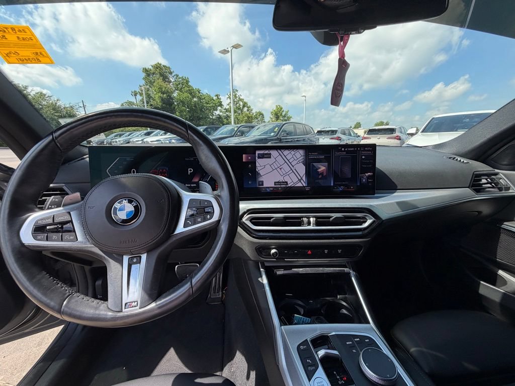 Certified 2023 BMW 330i Sedan w/ M Sport Package RWD image 10