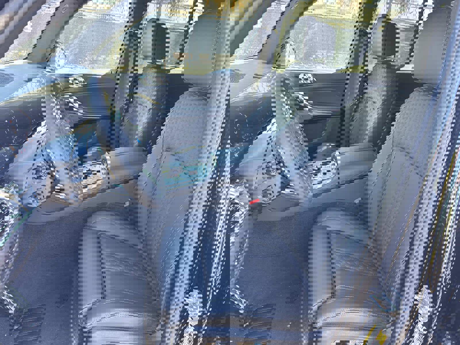 New 2026 BMW X5 xDrive40i w/ M Sport Package image 22