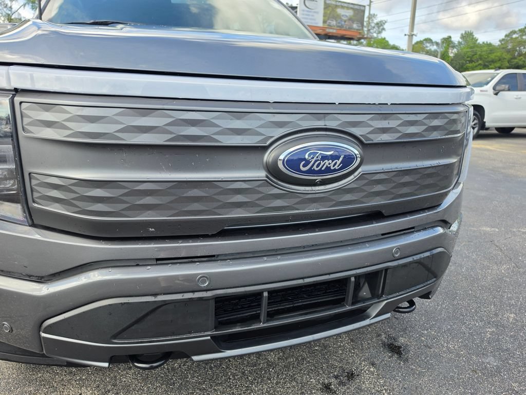 Used 2023 Ford F150 Lightning Lariat w/ Equipment Group 511A High AWD/4WD image 14