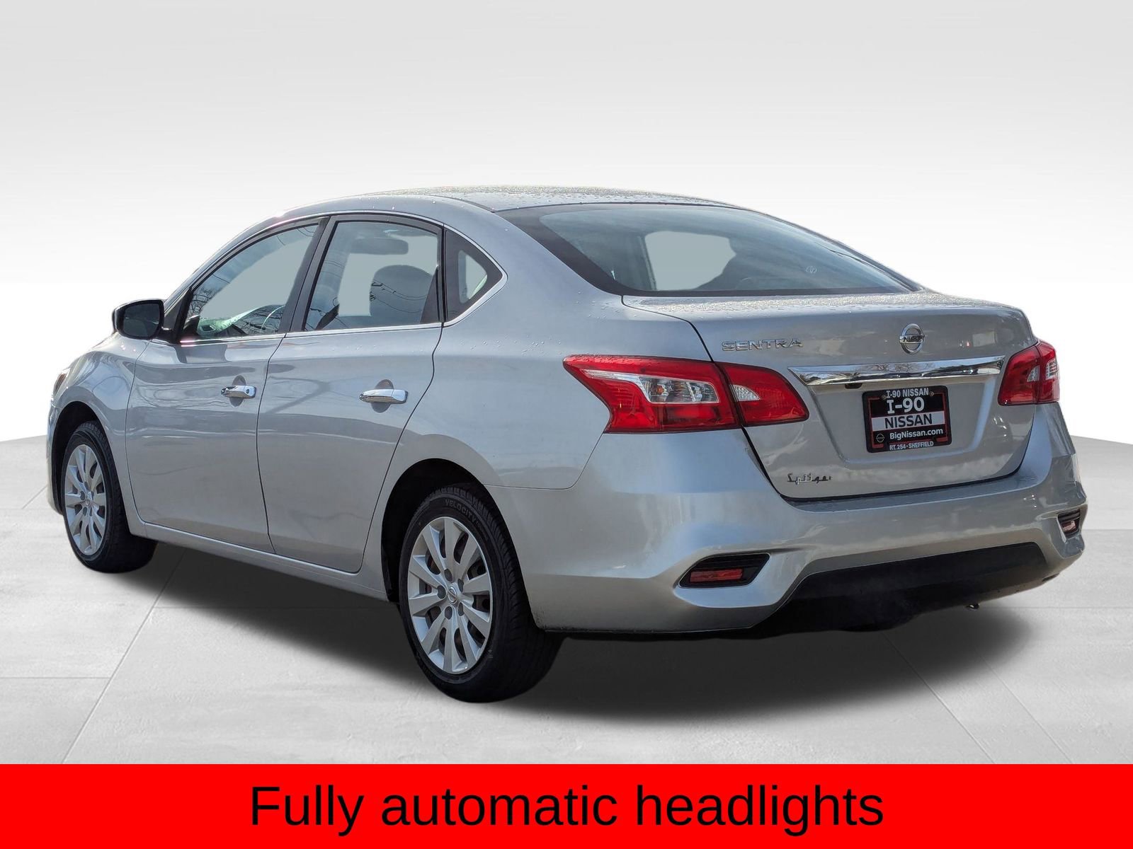 Used 2019 Nissan Sentra S image 7