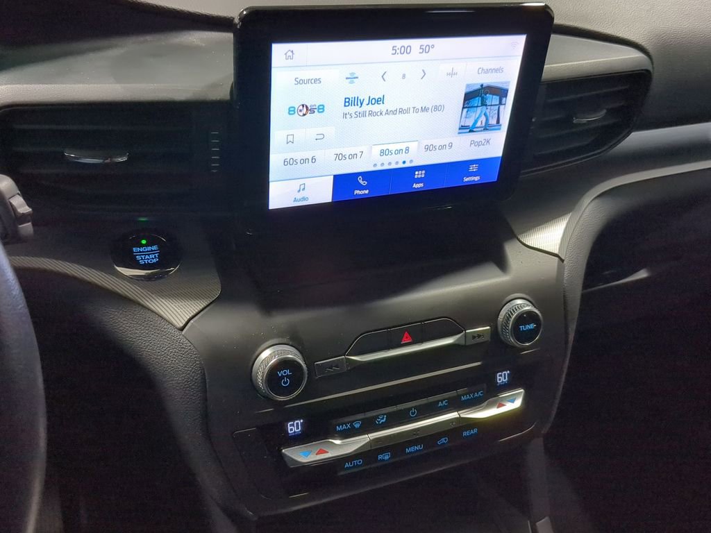 Used 2020 Ford Explorer XLT image 31