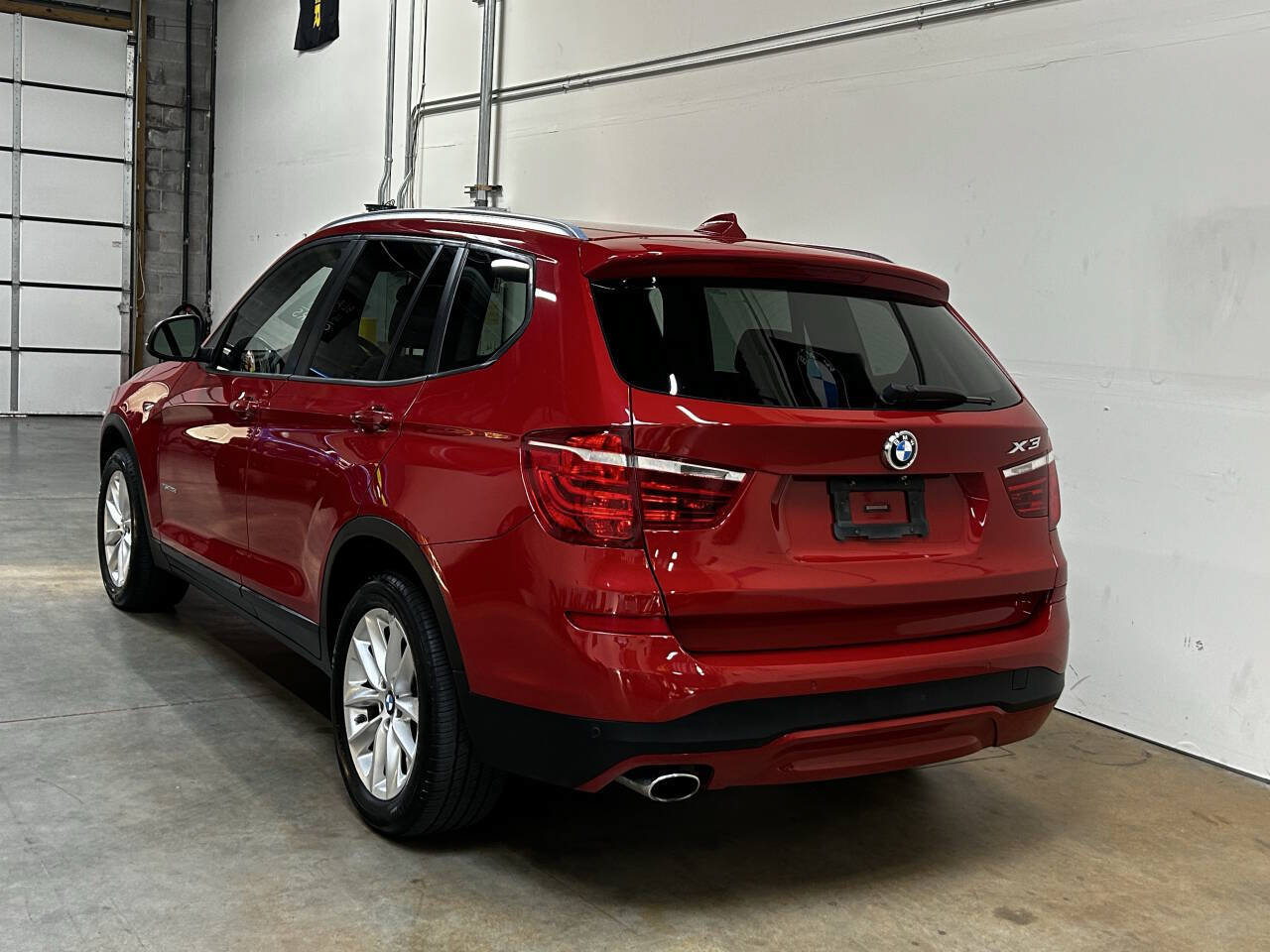 Used 2015 BMW X3 xDrive28d AWD/4WD image 6