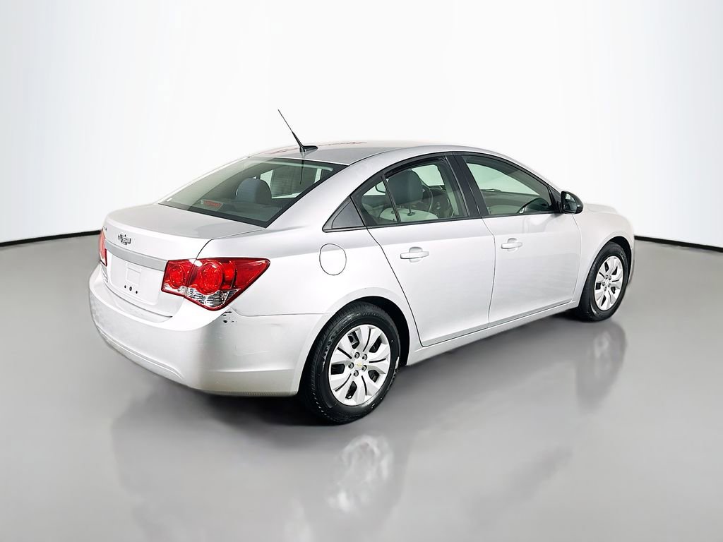 Used 2014 Chevrolet Cruze LS image 7