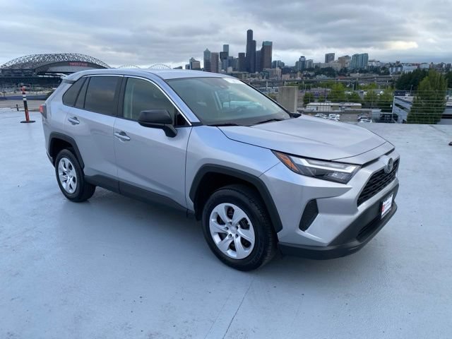 Certified 2025 Toyota RAV4 LE AWD/4WD image 28