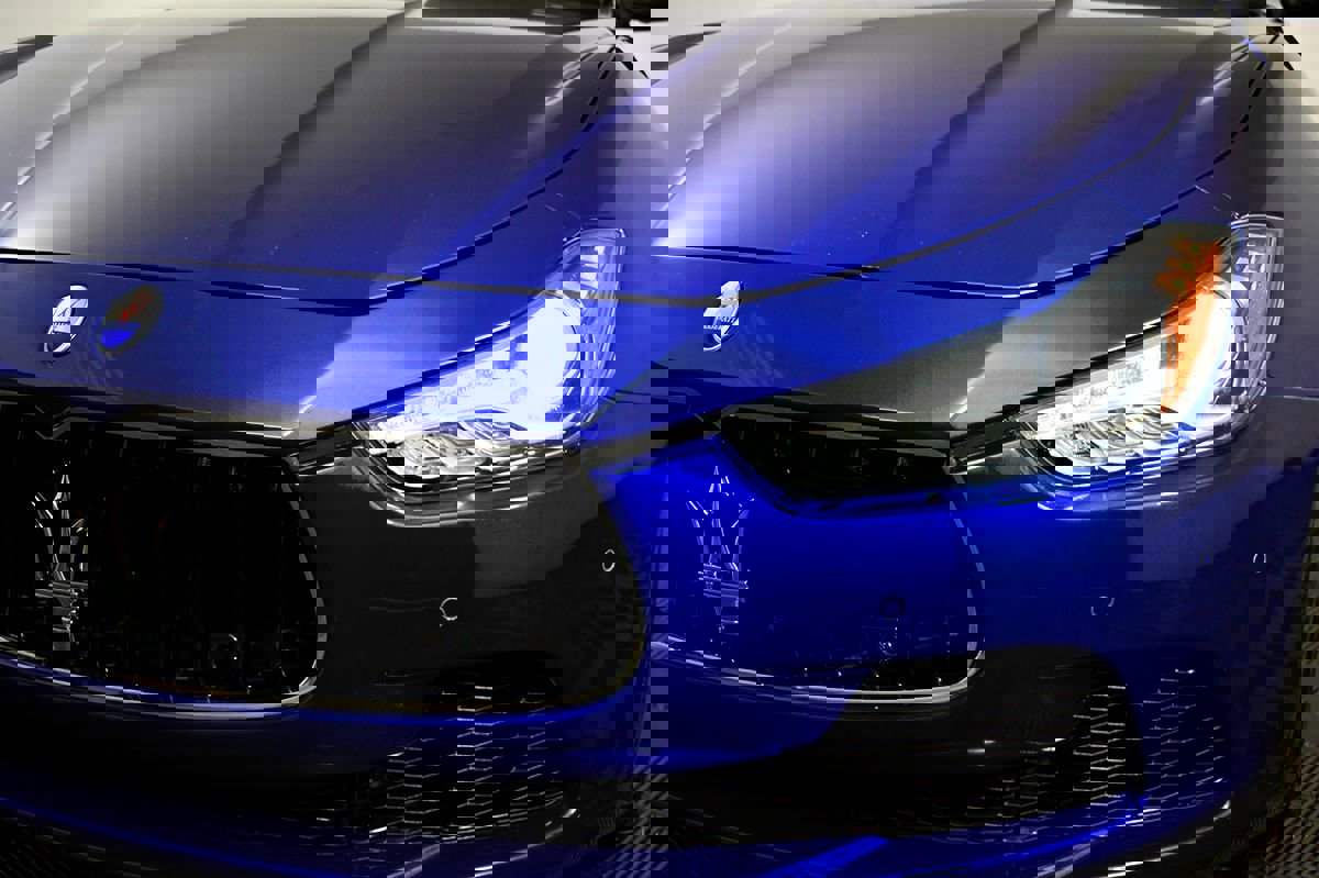 Used 2017 Maserati Ghibli S image 14