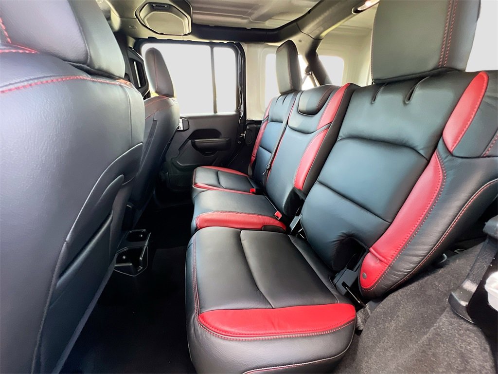 Used 2022 Jeep Wrangler Unlimited Sport image 22