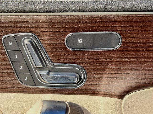 Certified 2026 Mercedes-Benz CLA 250 4MATIC image 19