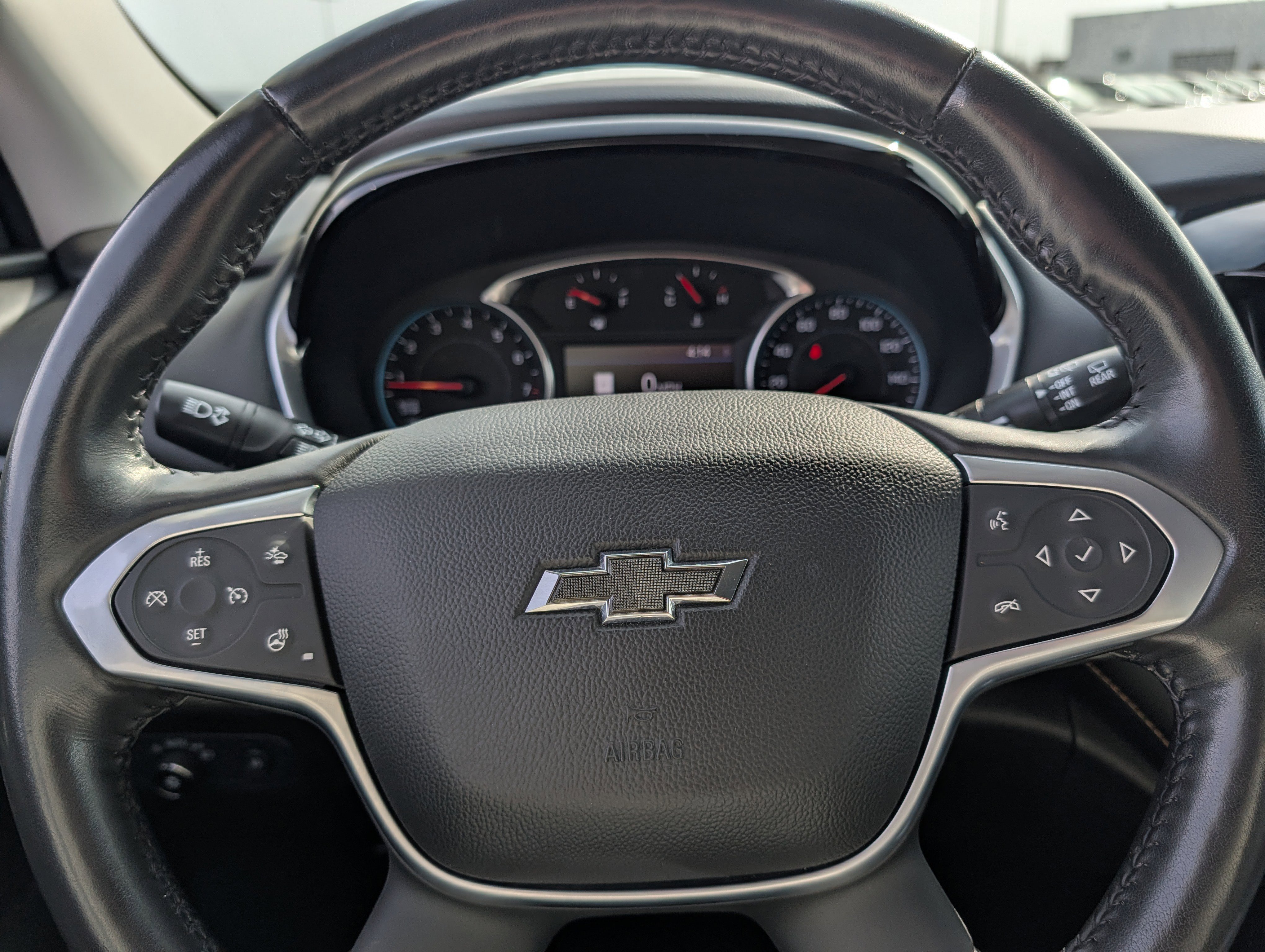 Used 2021 Chevrolet Traverse RS image 31