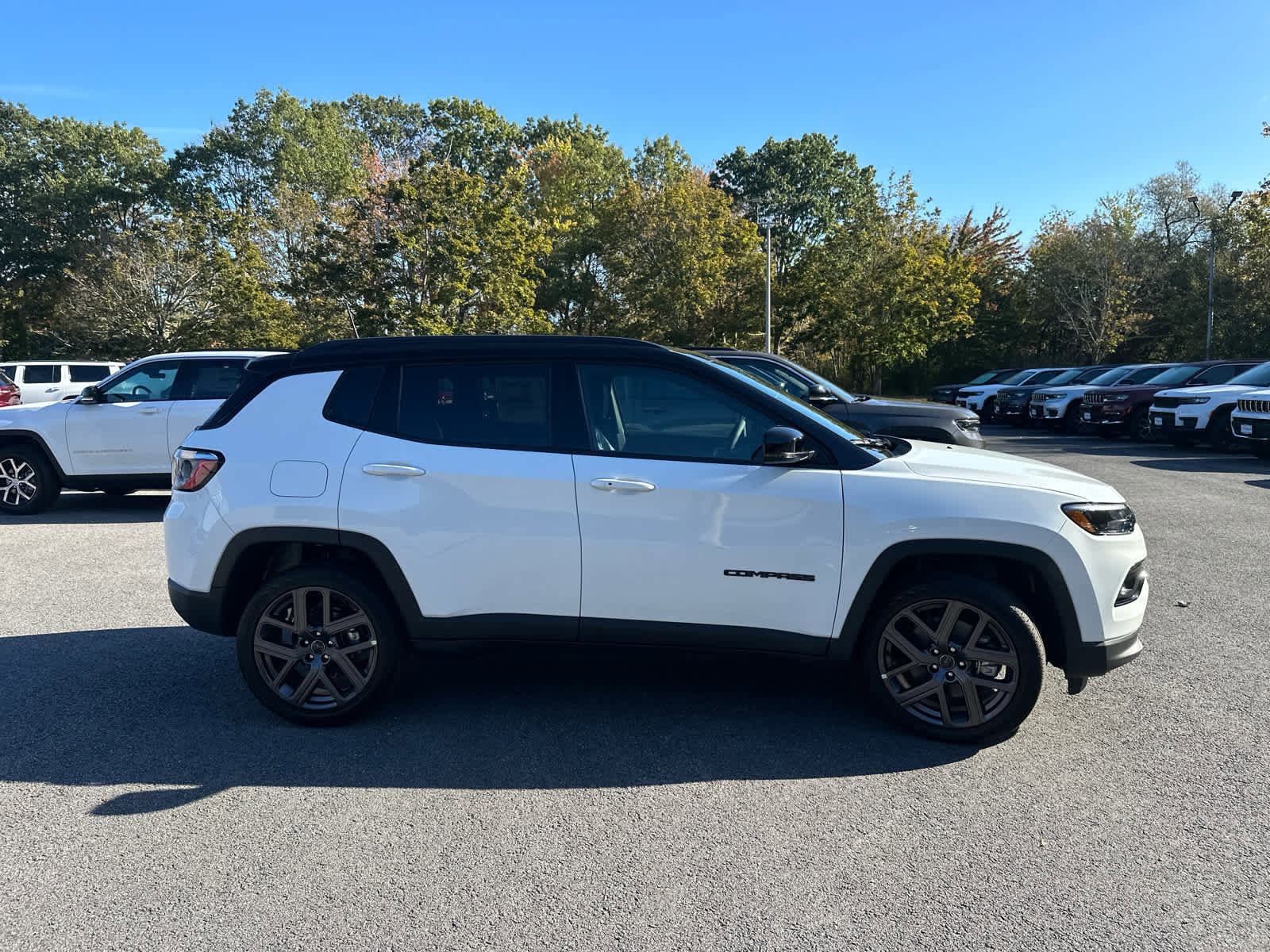 New 2026 Jeep Compass Limited image 3