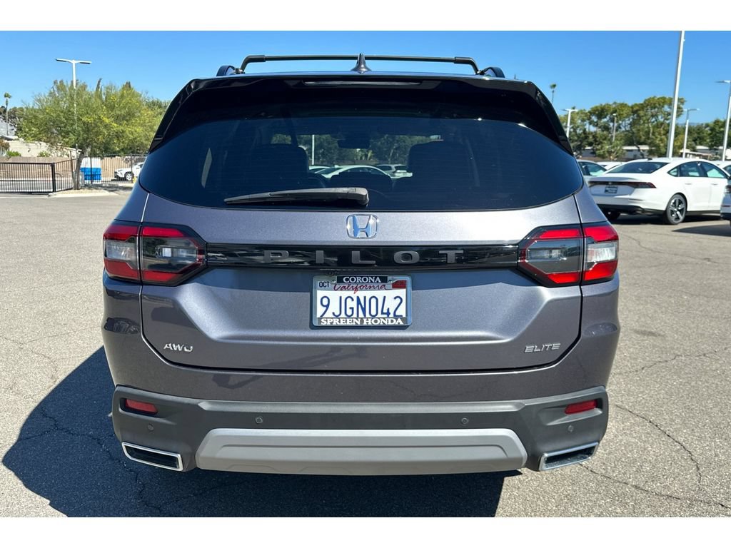 Certified 2024 Honda Pilot Elite image 4