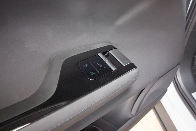 Used 2025 Polestar Polestar 3 AWD/4WD image 13