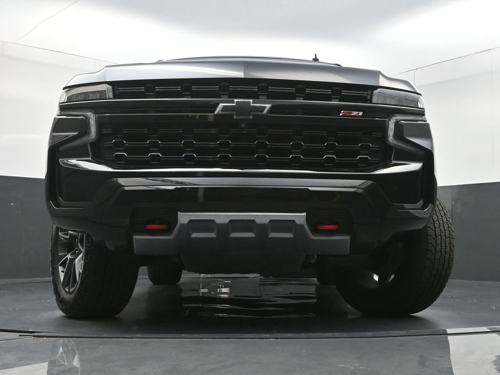 Used 2024 Chevrolet Tahoe Z71 w/ Luxury Package AWD/4WD image 30