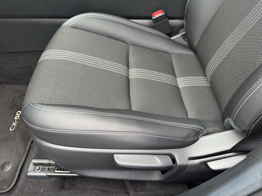 Used 2024 MAZDA CX-50 AWD 2.5 S w/ Cargo Package image 12