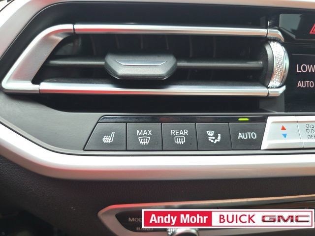Used 2022 BMW X7 xDrive40i w/ M Sport Package AWD/4WD image 40
