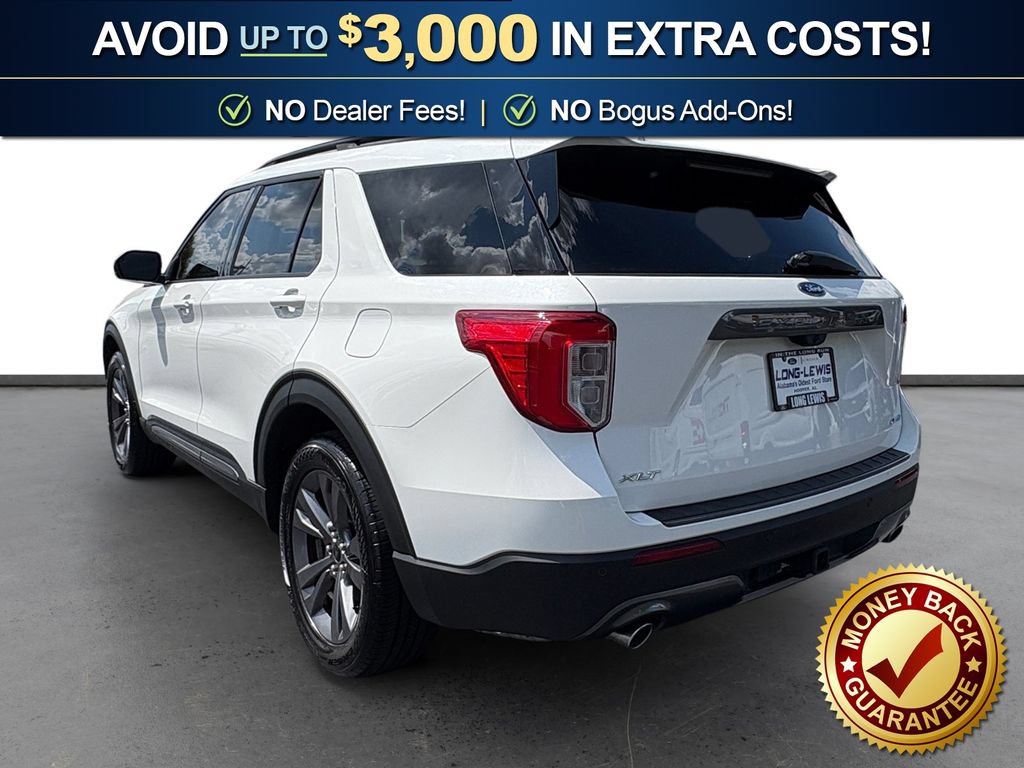 Used 2023 Ford Explorer XLT w/ Equipment Group 202A AWD/4WD image 4