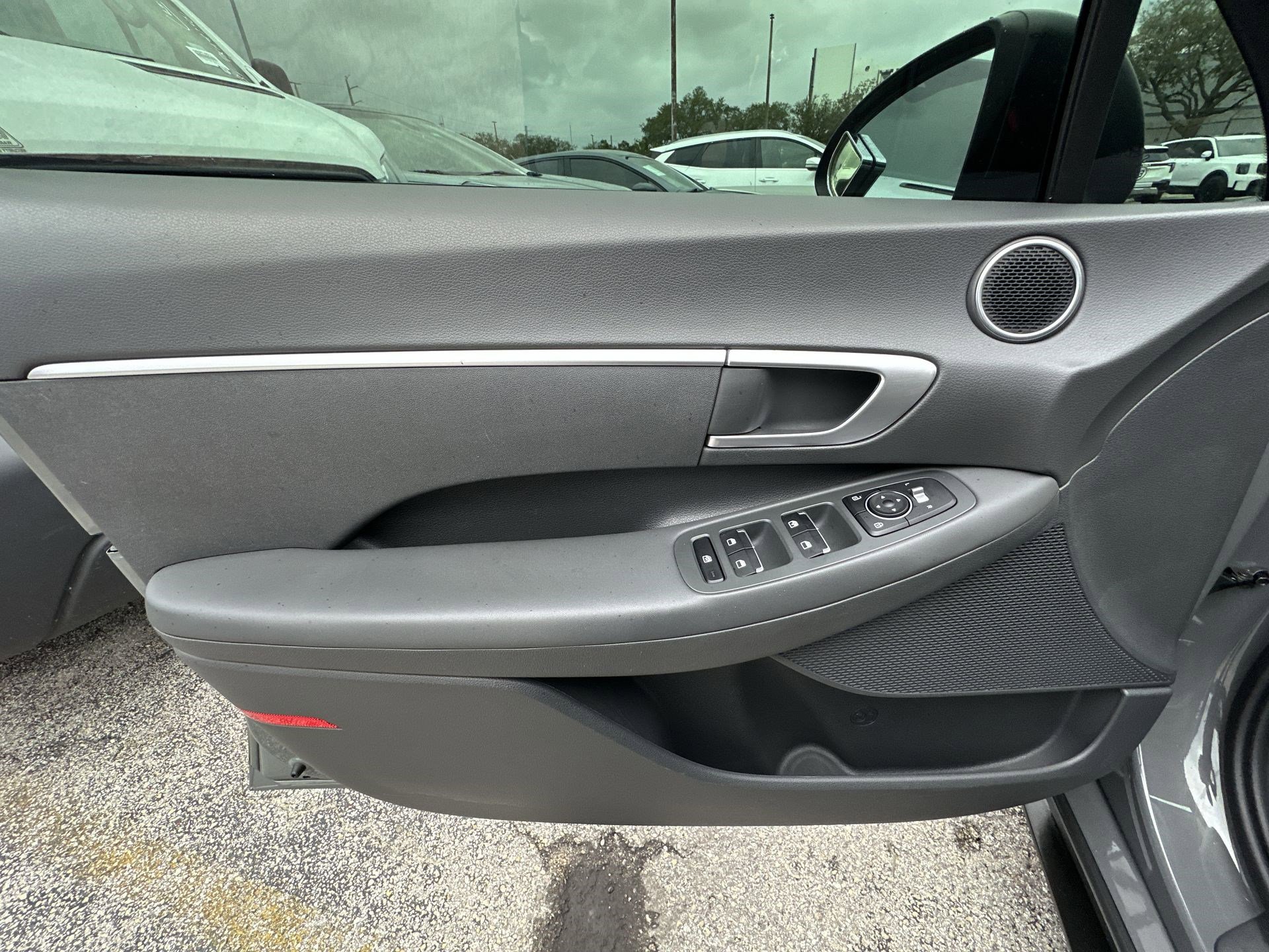 Used 2021 Hyundai Sonata SE image 30