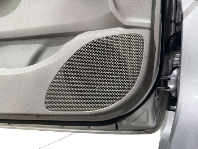 Used 2010 Toyota Corolla LE image 15