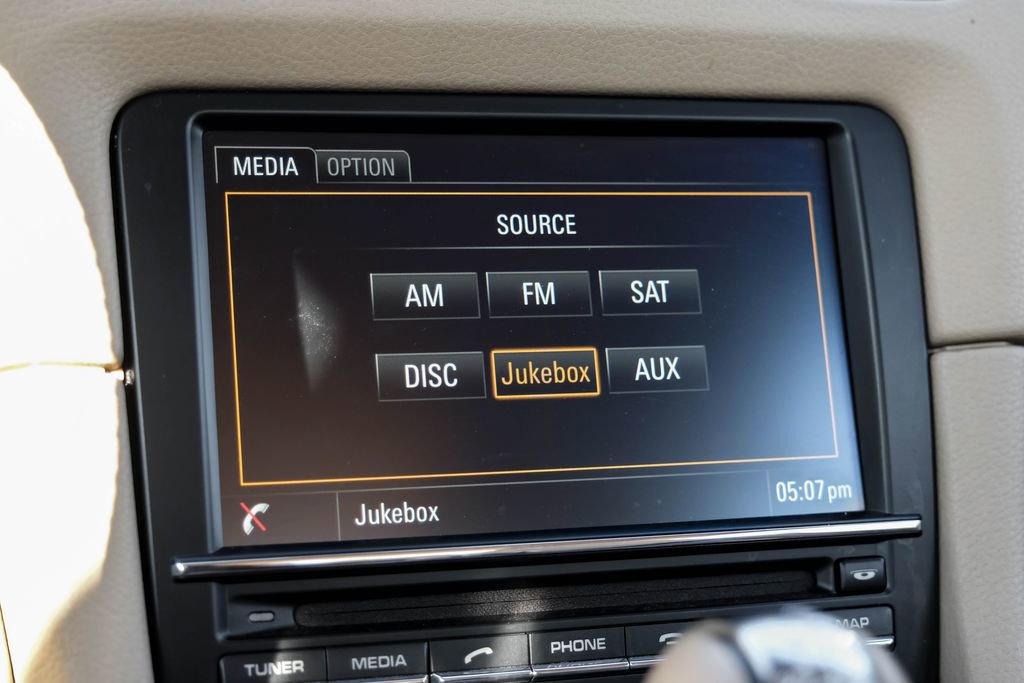 Used 2015 Porsche Cayman image 23