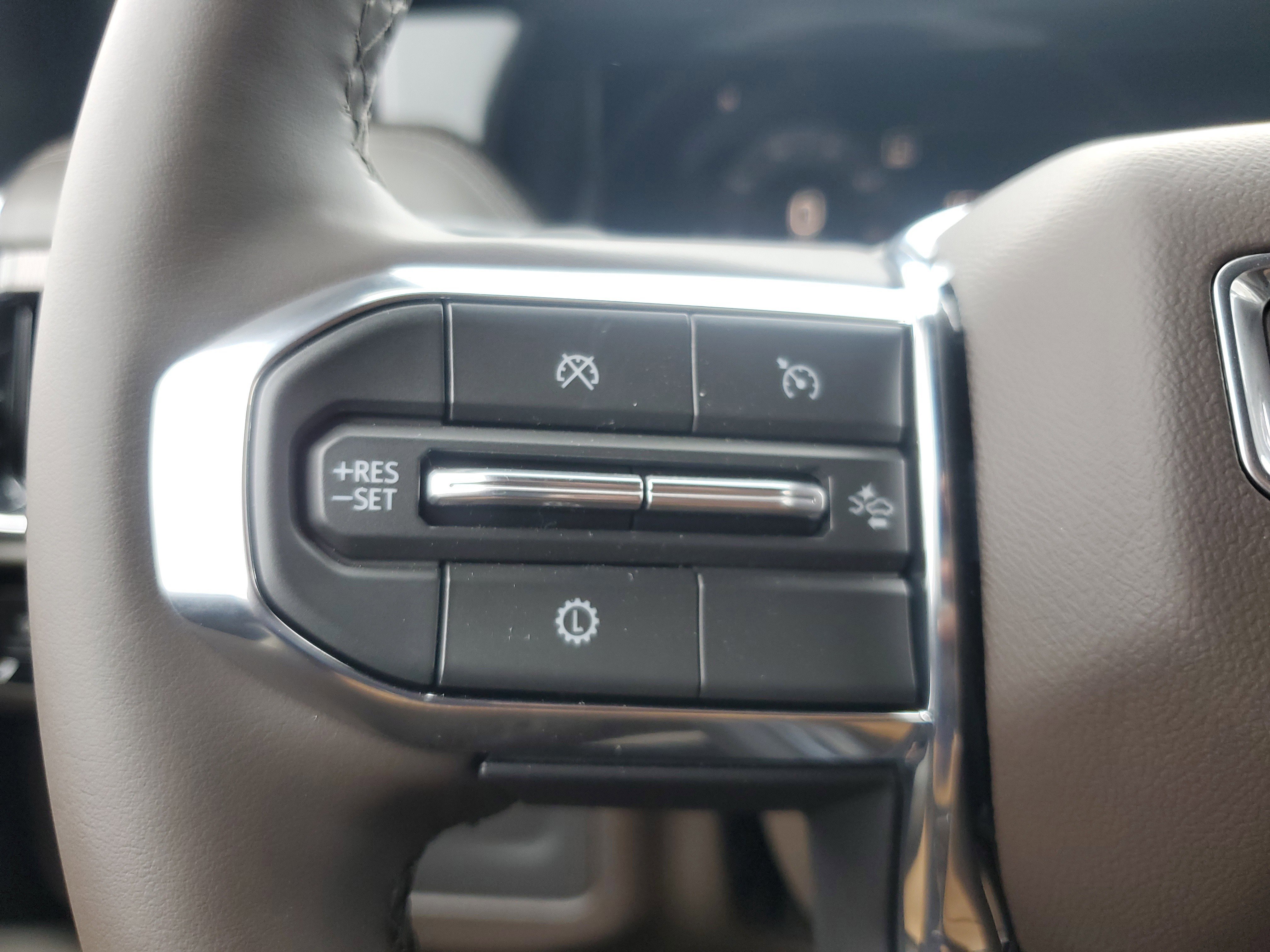 New 2026 GMC Yukon Elevation image 21