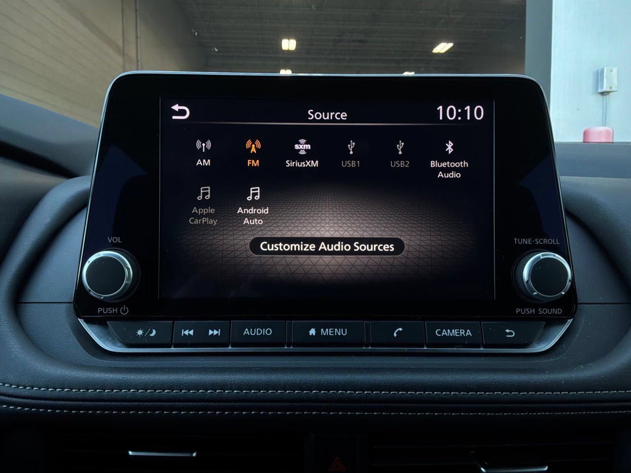 Used 2025 Nissan Rogue SV FWD image 30