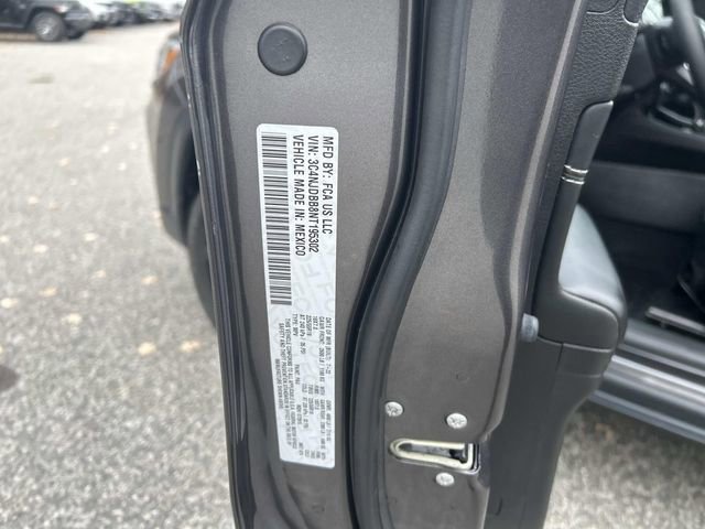 Used 2022 Jeep Compass Altitude image 32