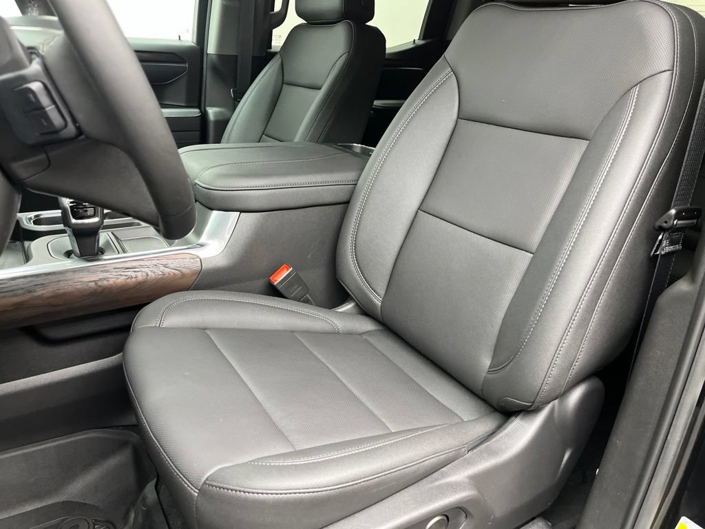 New 2026 GMC Sierra 1500 SLT w/ SLT Premium Plus Package AWD/4WD image 8