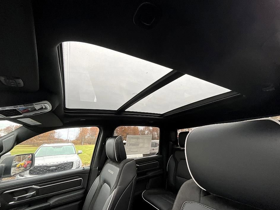 New 2026 RAM 1500 Laramie w/ Night Edition image 18