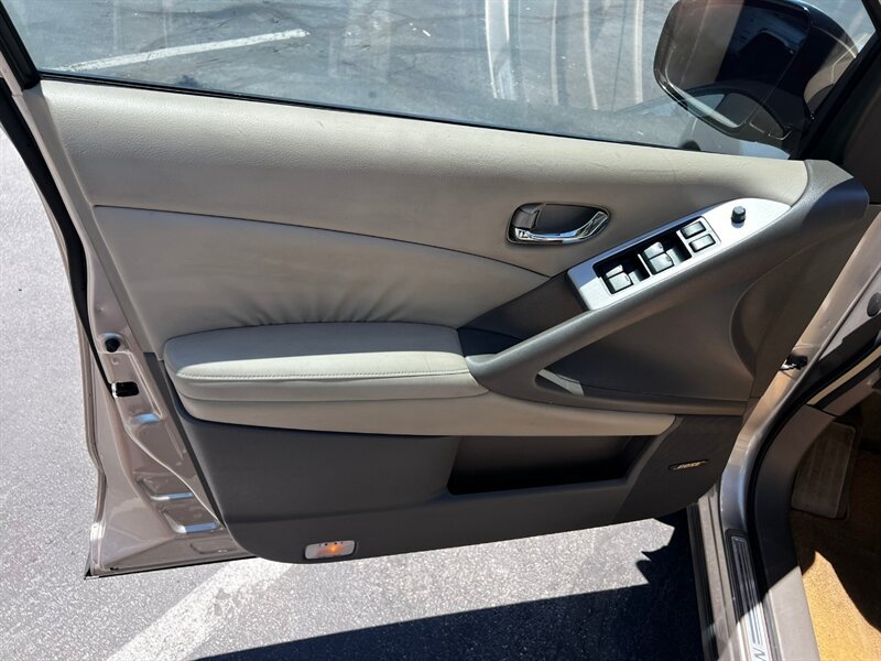 Used 2010 Nissan Murano SL w/ Leather Pkg AWD/4WD image 20