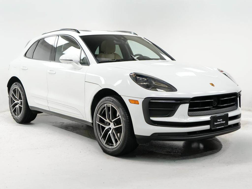 Certified 2026 Porsche Macan AWD/4WD image 7