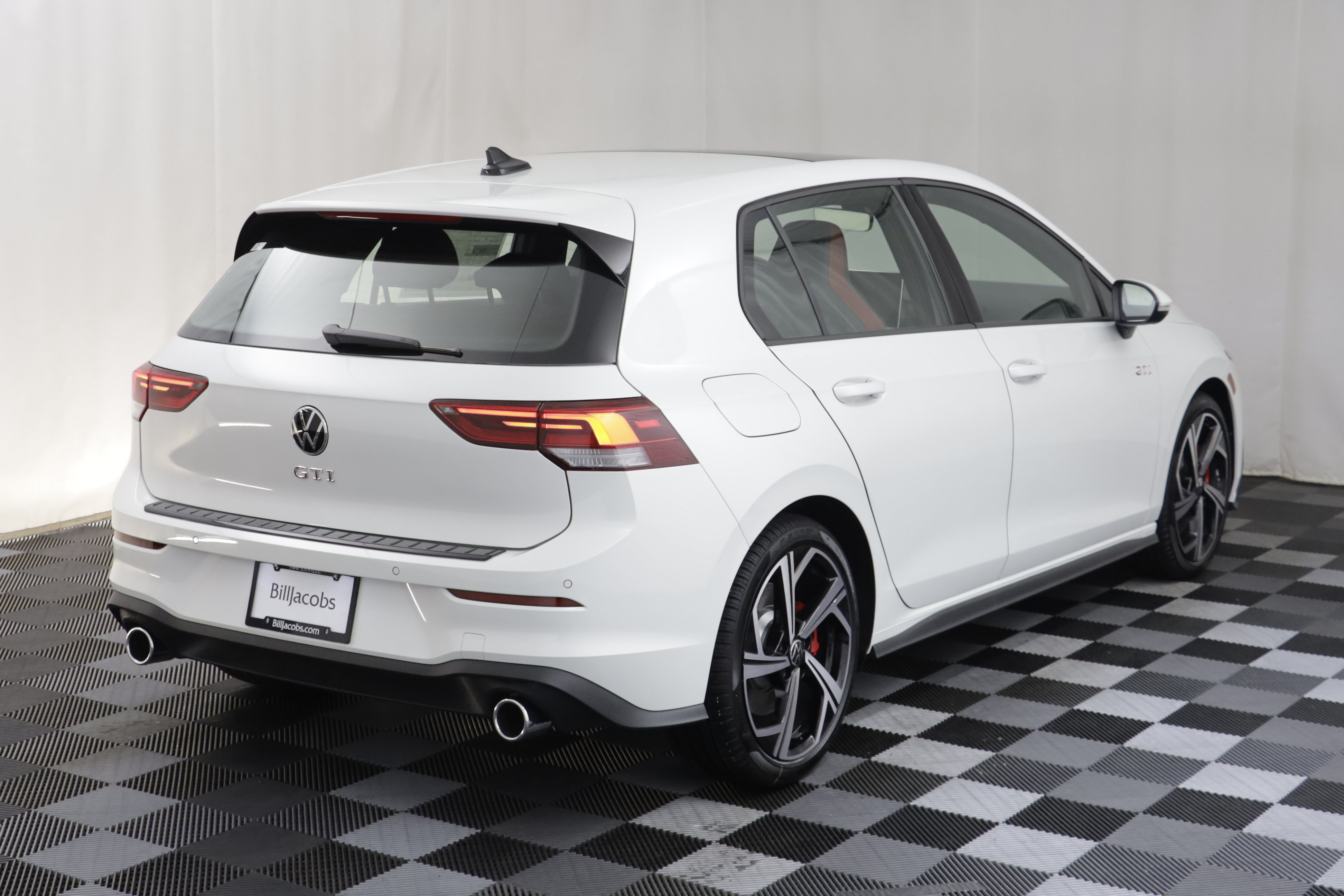 New 2026 Volkswagen GTI SE FWD image 20