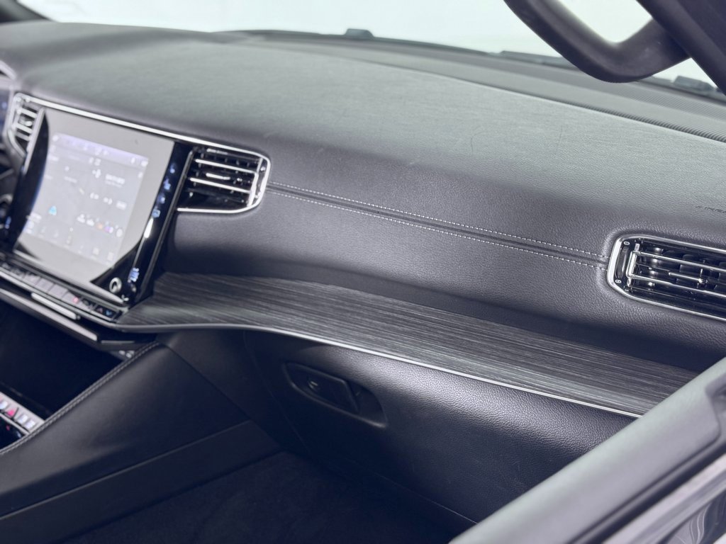 Used 2023 Jeep Wagoneer L Series II image 27