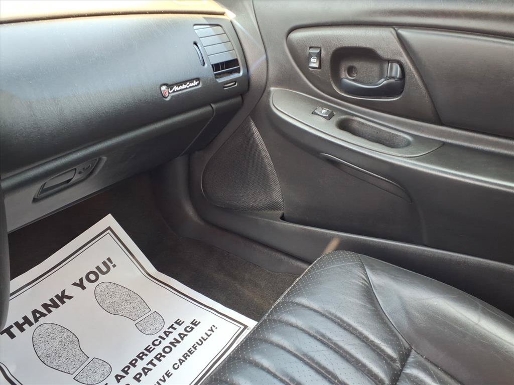 Used 2004 Chevrolet Monte Carlo SS w/ Preferred Equipment Group FWD image 23