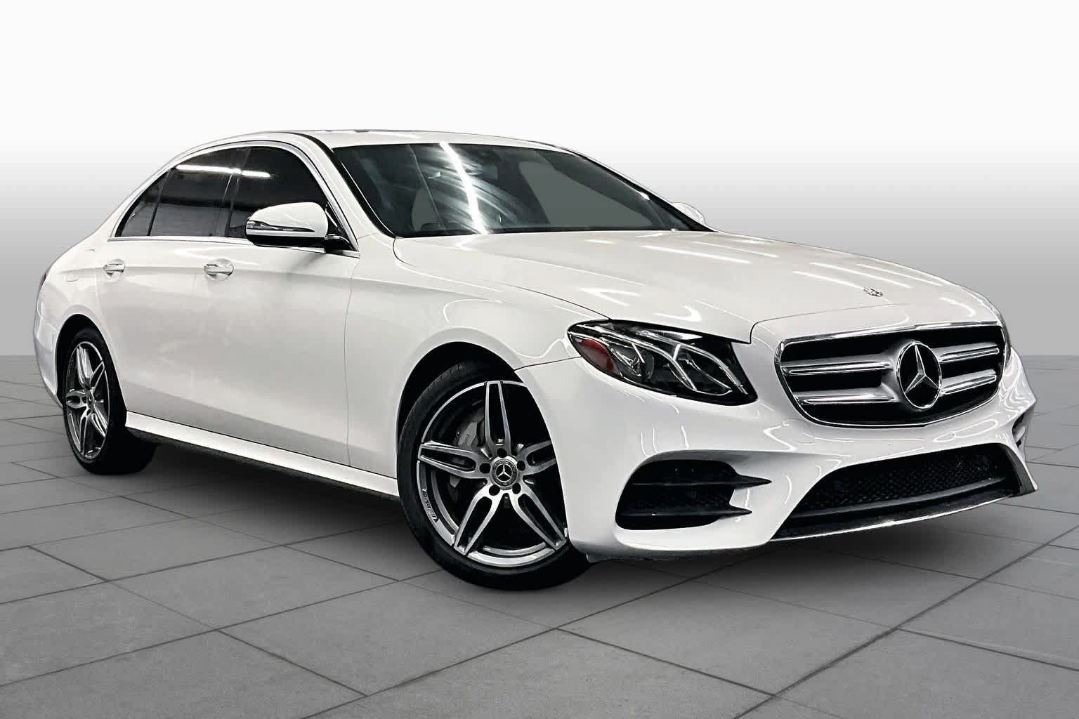 Used 2020 Mercedes-Benz E 350 Sedan image 2