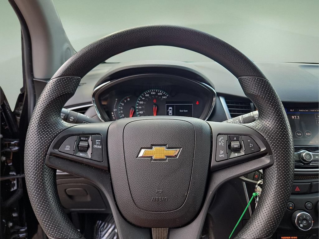 Used 2020 Chevrolet Trax LS w/ Tint and Cruise Package FWD image 16