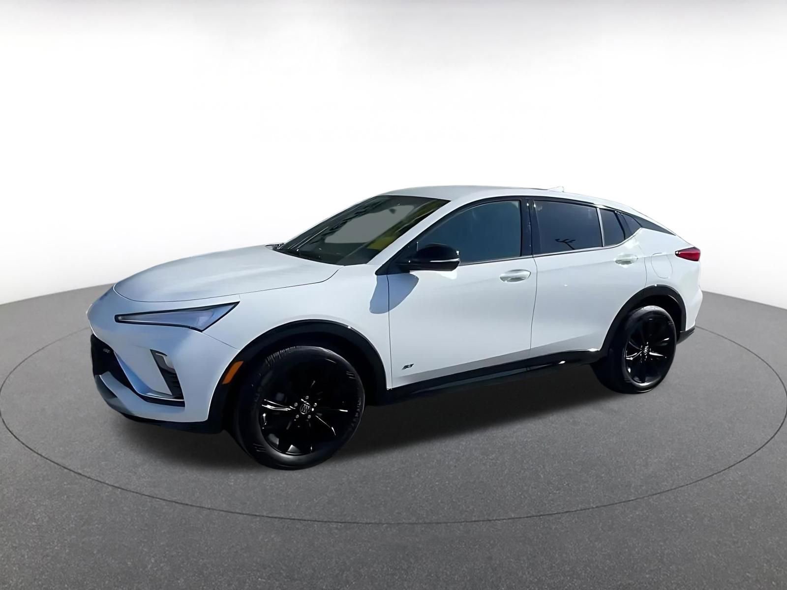 Used 2025 Buick Envista Sport Touring image 8