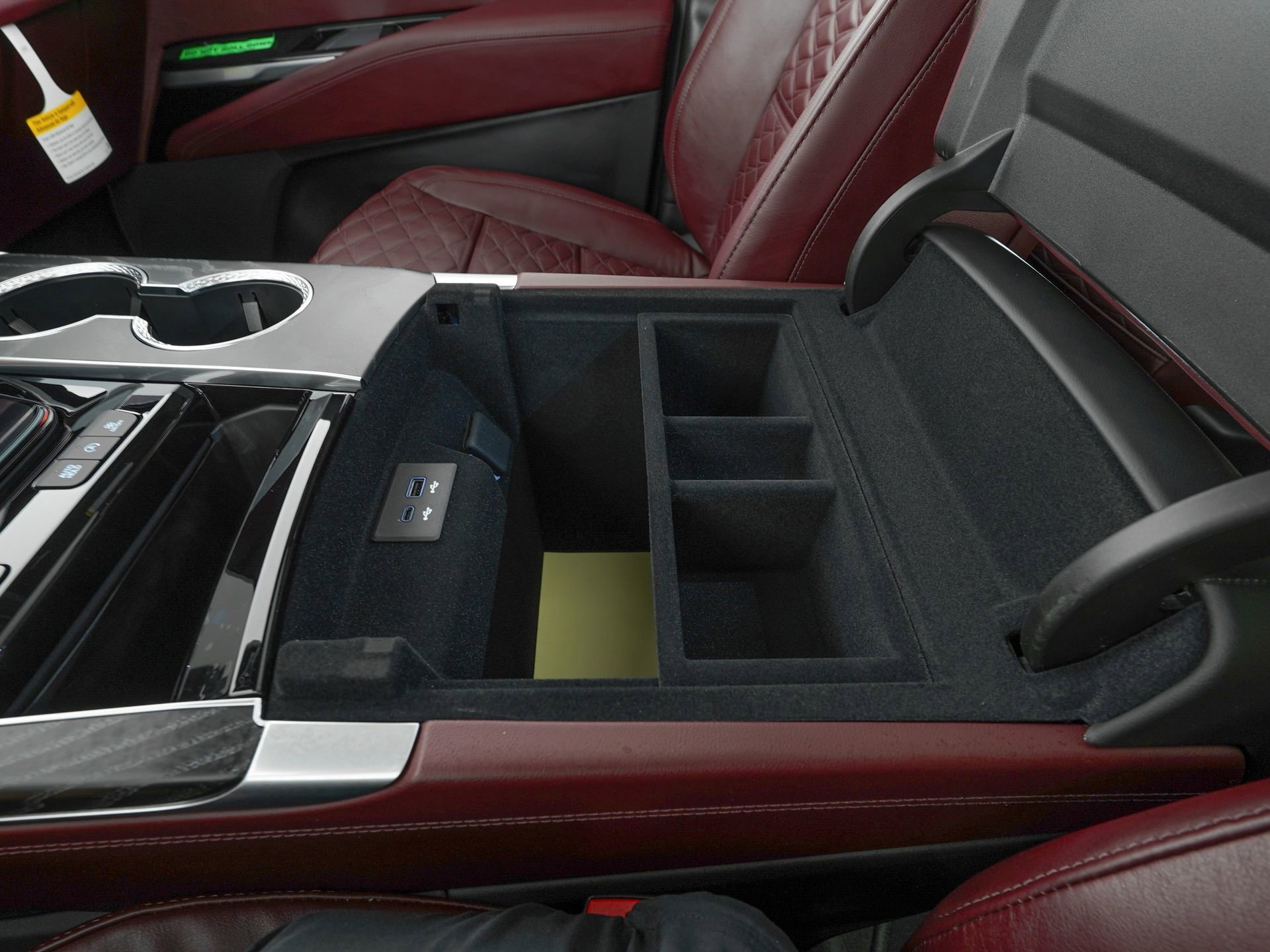 Used 2026 Cadillac Escalade Sport w/ Touring Package image 32