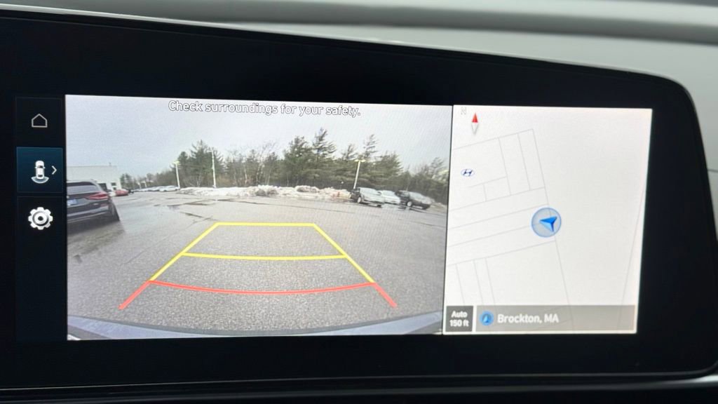 Certified 2024 Hyundai Elantra SEL image 12