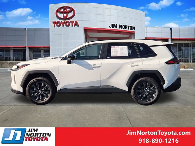 Used 2026 Toyota RAV4 XLE Premium FWD image 4