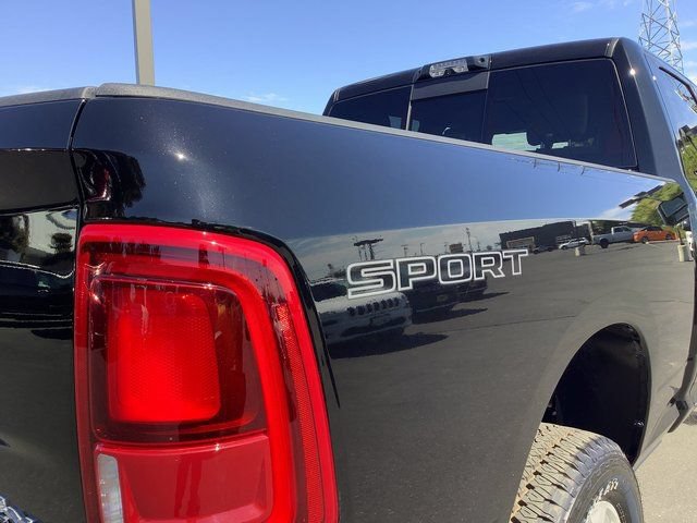 New 2026 RAM 2500 Laramie w/ Sport Appearance Package AWD/4WD image 53