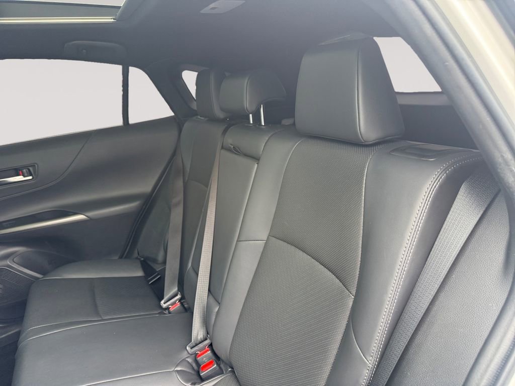 Used 2024 Toyota Venza Limited AWD/4WD image 13