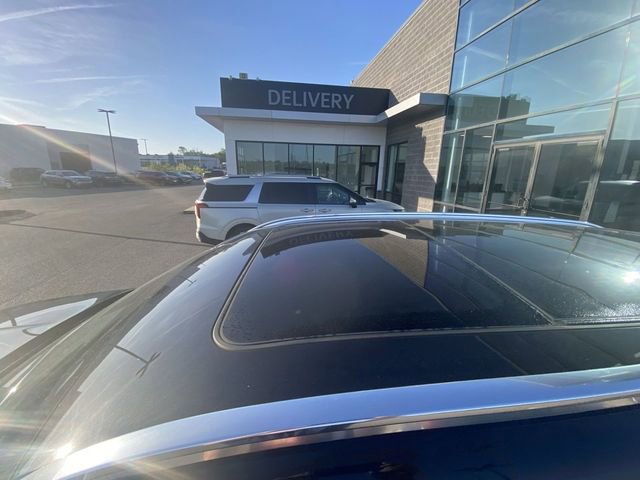 Used 2021 Genesis GV80 2.5T w/ Prestige Package 04 image 3