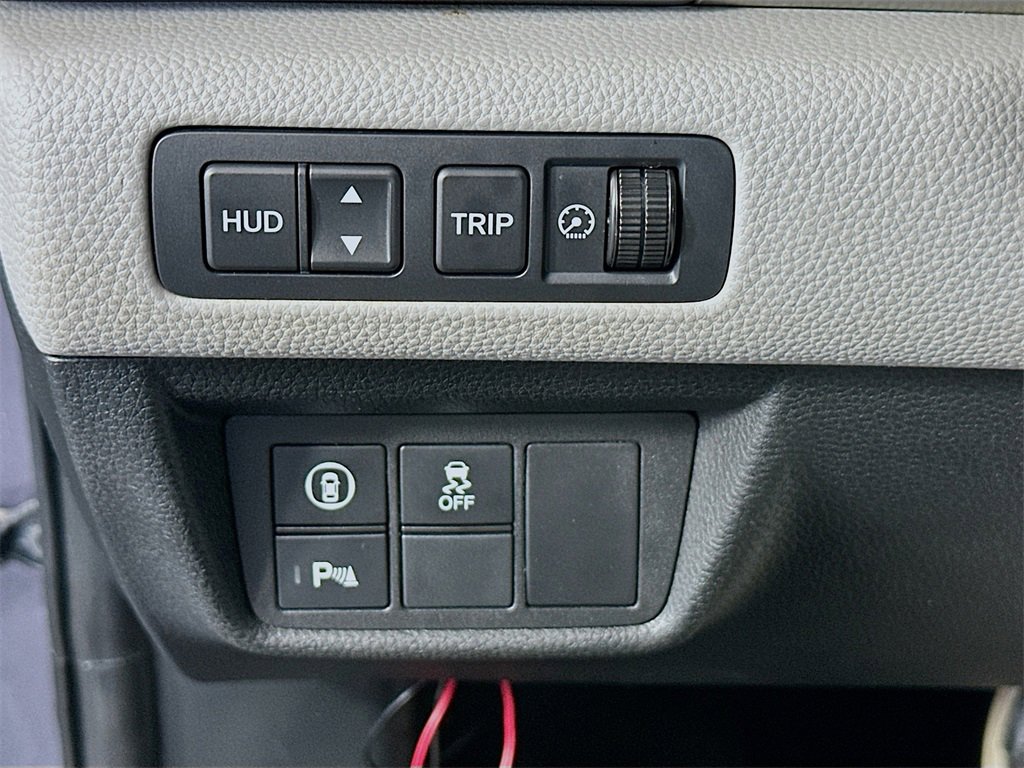 Used 2019 Honda Accord Touring image 10