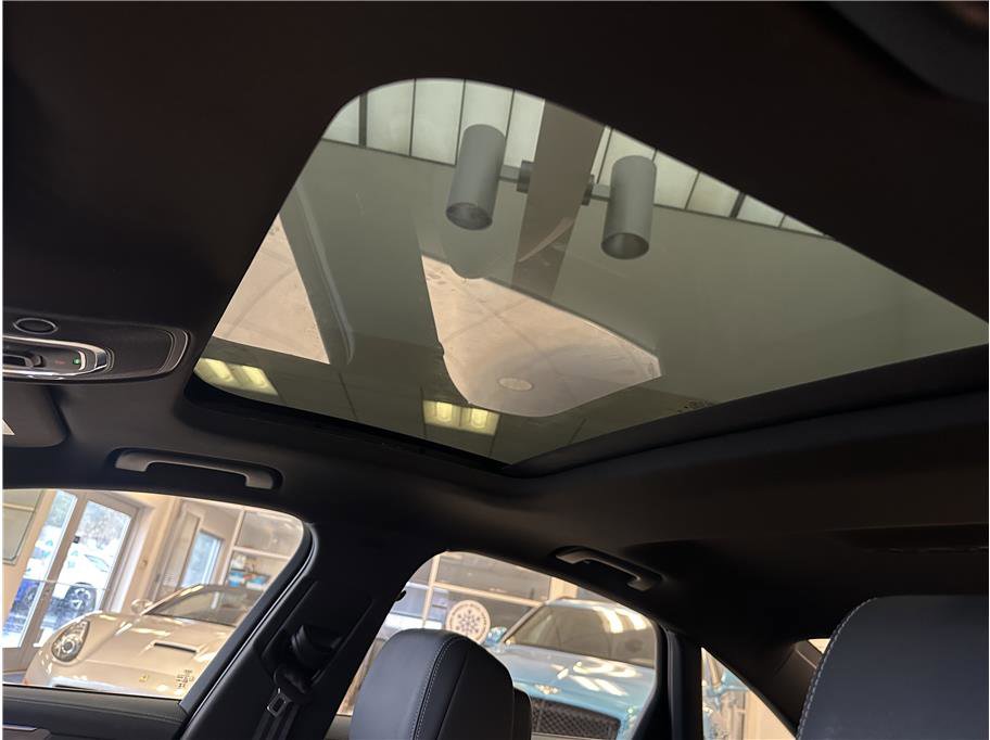 Used 2024 Audi A6 Premium Plus image 21